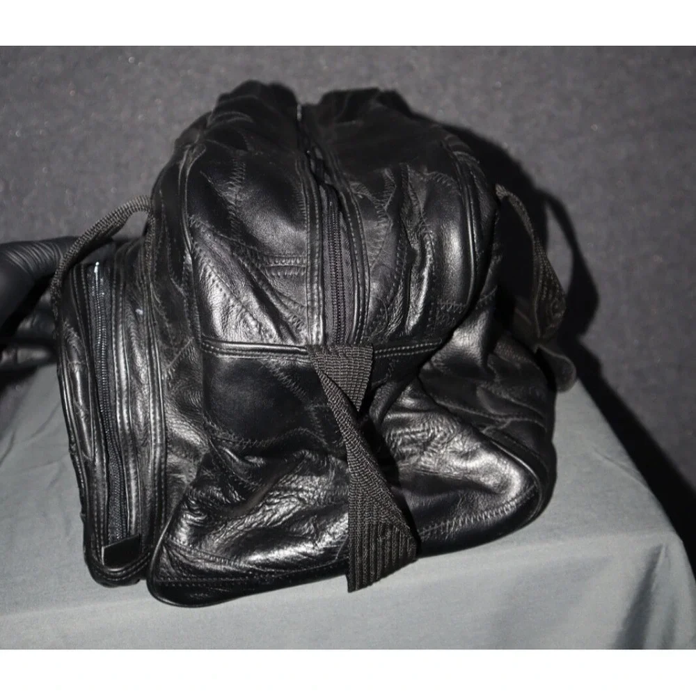 Seville Leather Shoulder Bag Black 18